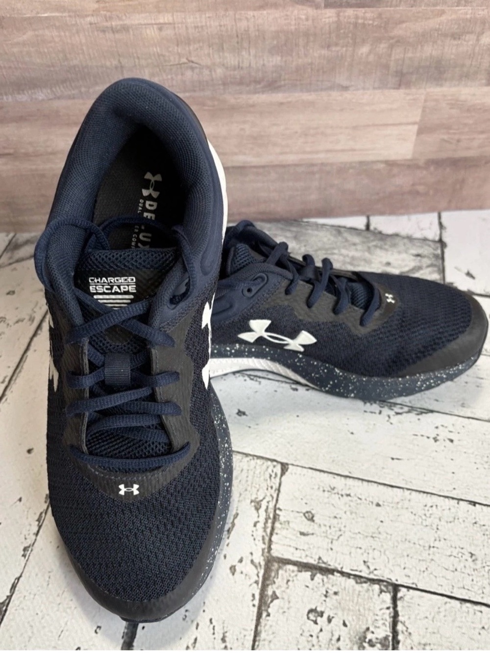 Under Armour Charged Escape Men's 9 Running Shoes Navy White